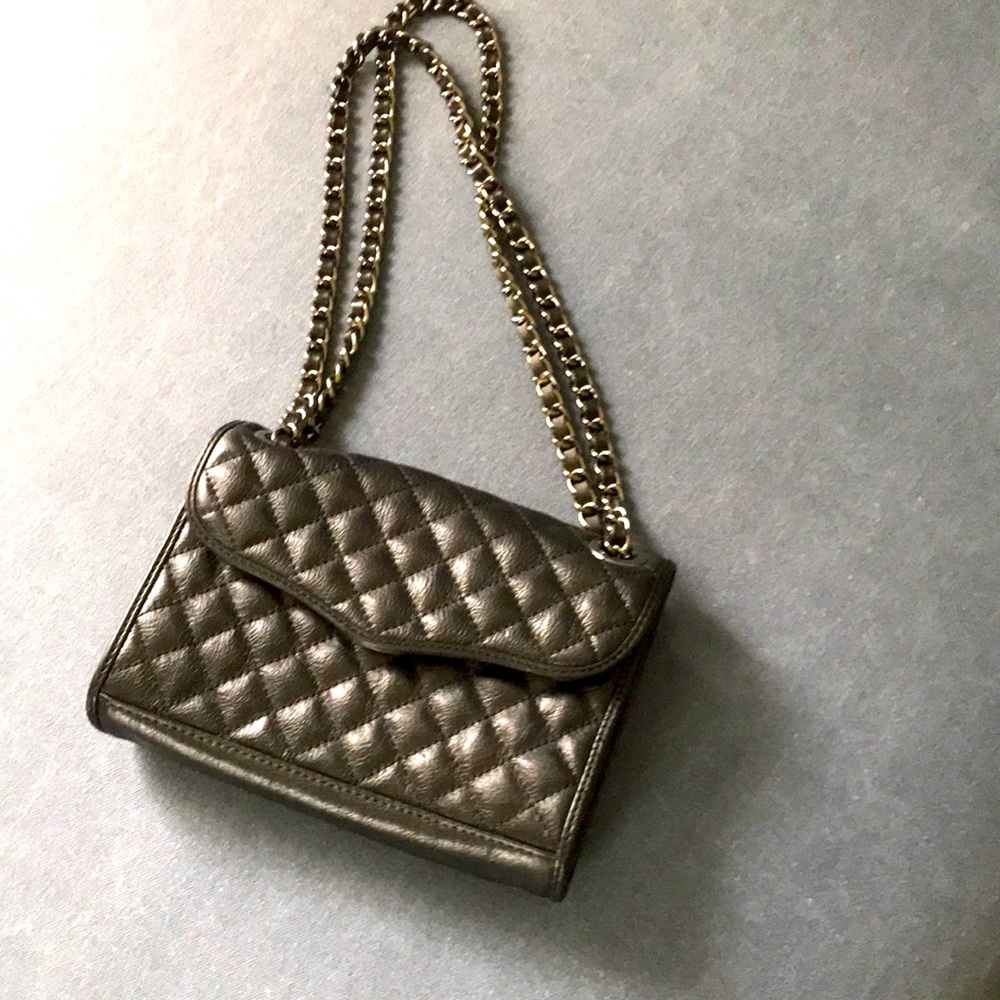 GORGE! Rebecca Minkoff quilted bag NWOT 💋